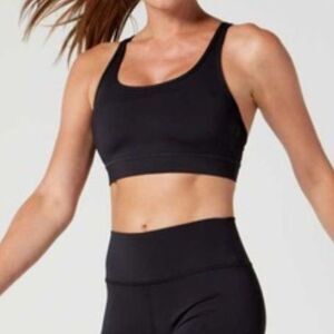 Wear It To Heart Strappy Criss Cross Back Mesh Sports Bra Black XS NWT